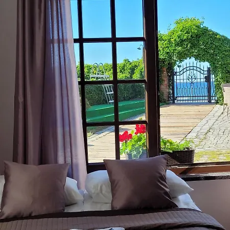 Dom Przy Plazy 사르비노보