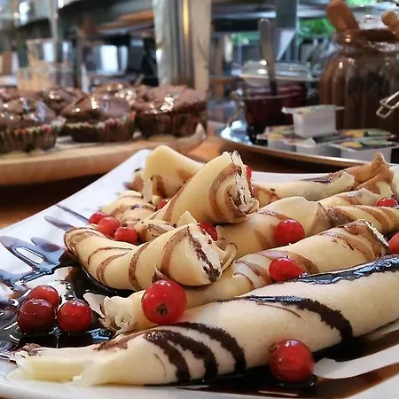 Dom Przy Plazy Bed & Breakfast 3*