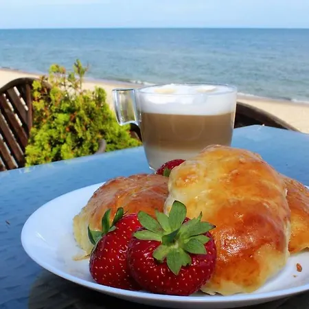 Bed & Breakfast Dom Przy Plazy