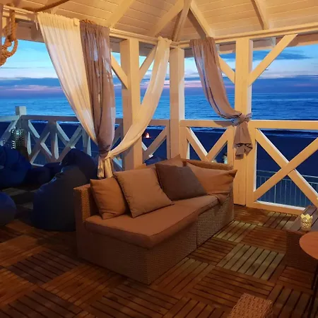 Dom Przy Plazy Bed & Breakfast 3*